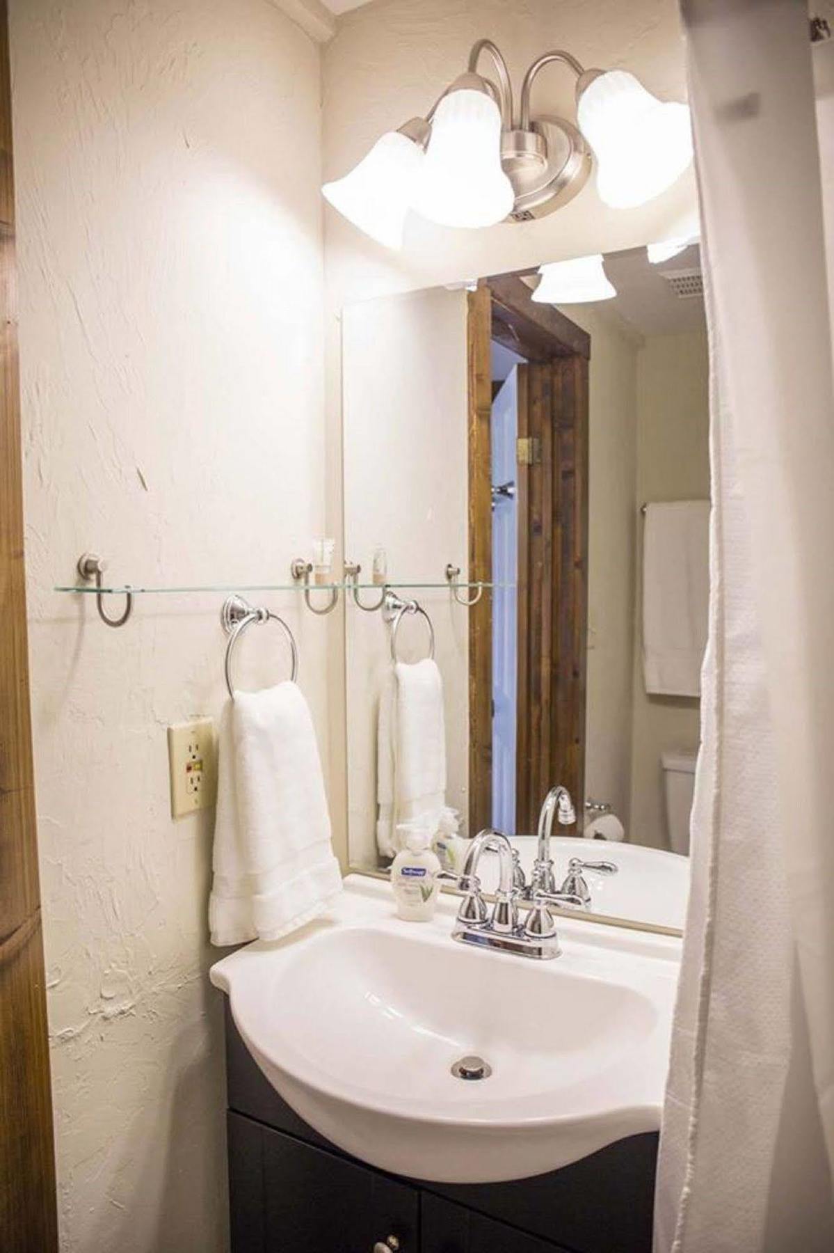 Brook Trout Inn Sapphire Екстер'єр фото